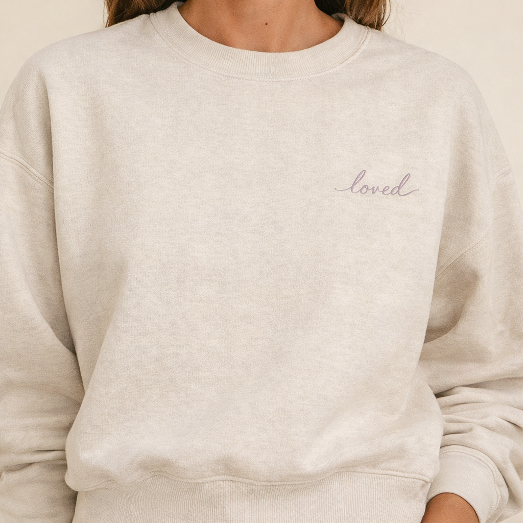 Long sleeved cropped sweatshirt